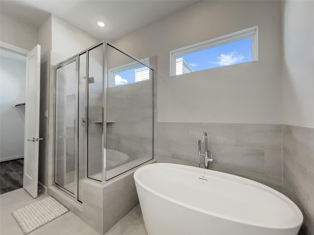 5823 Fairdale Lane - Photo 24