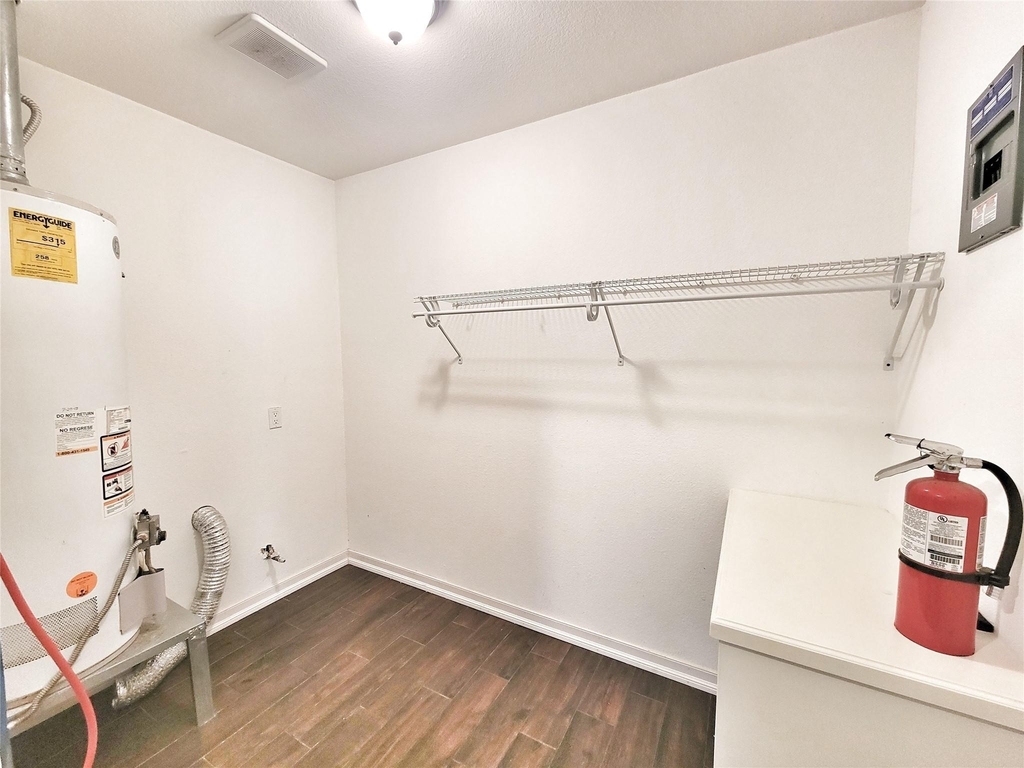 12210 Palmfree Street - Photo 8