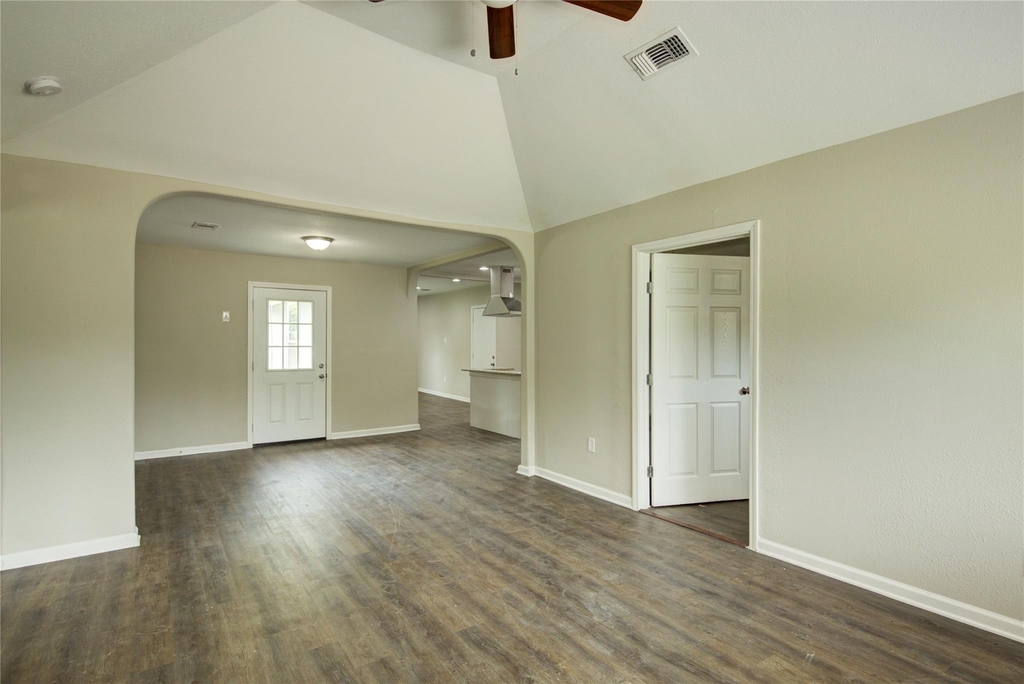 5406 Bataan Road - Photo 5