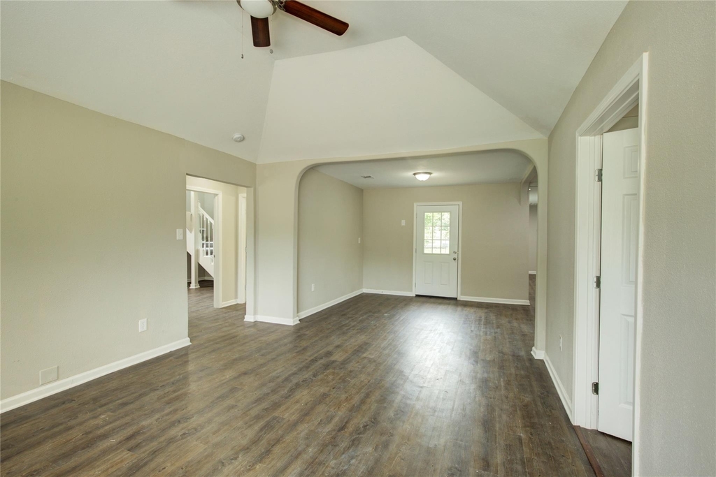 5406 Bataan Road - Photo 7