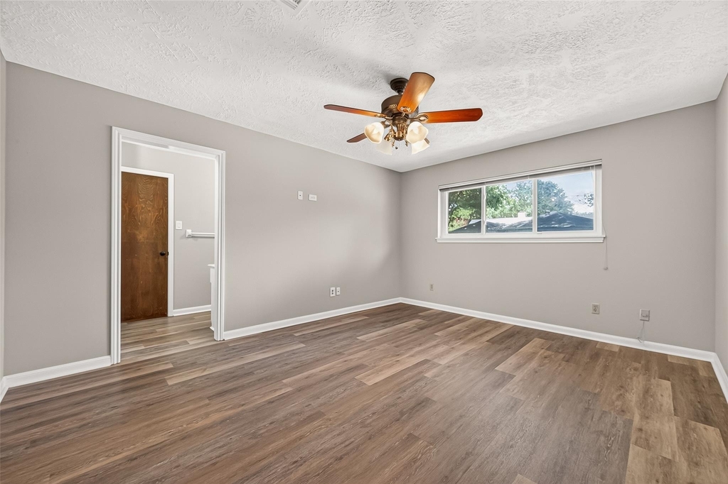 11710 N Petersham Drive - Photo 28