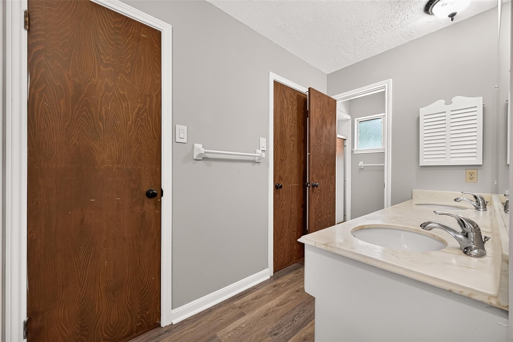 11710 N Petersham Drive - Photo 29