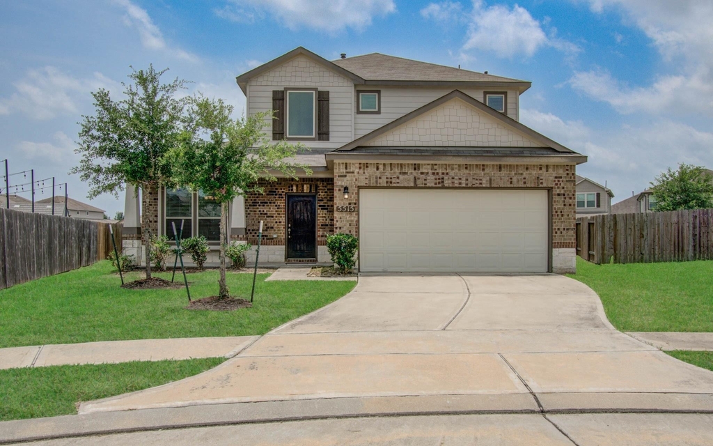 5515 Bayleys Court - Photo 1