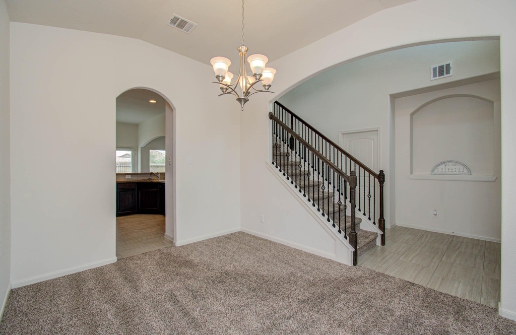 5515 Bayleys Court - Photo 6