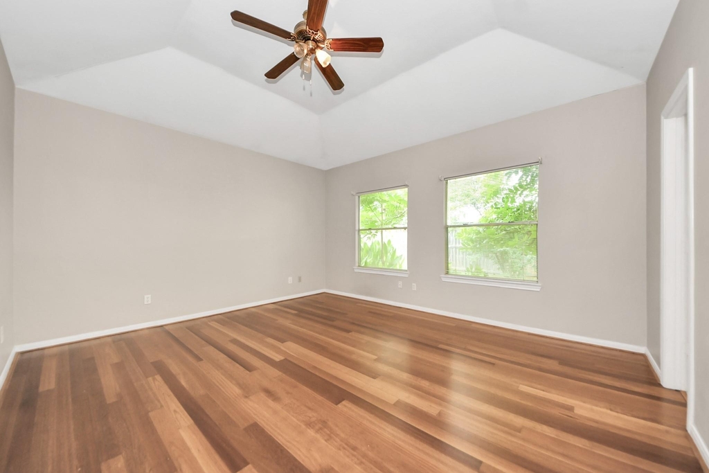 4615 Jaymar Drive - Photo 28
