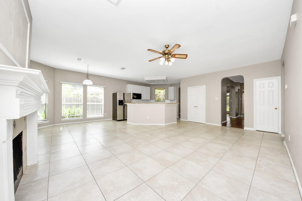 4615 Jaymar Drive - Photo 9