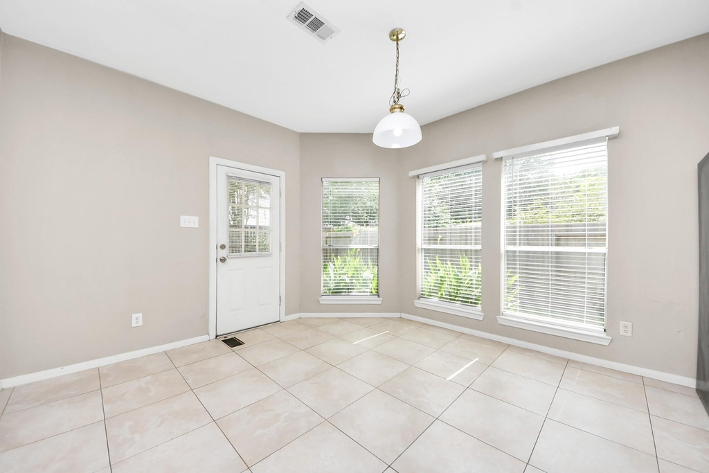 4615 Jaymar Drive - Photo 13