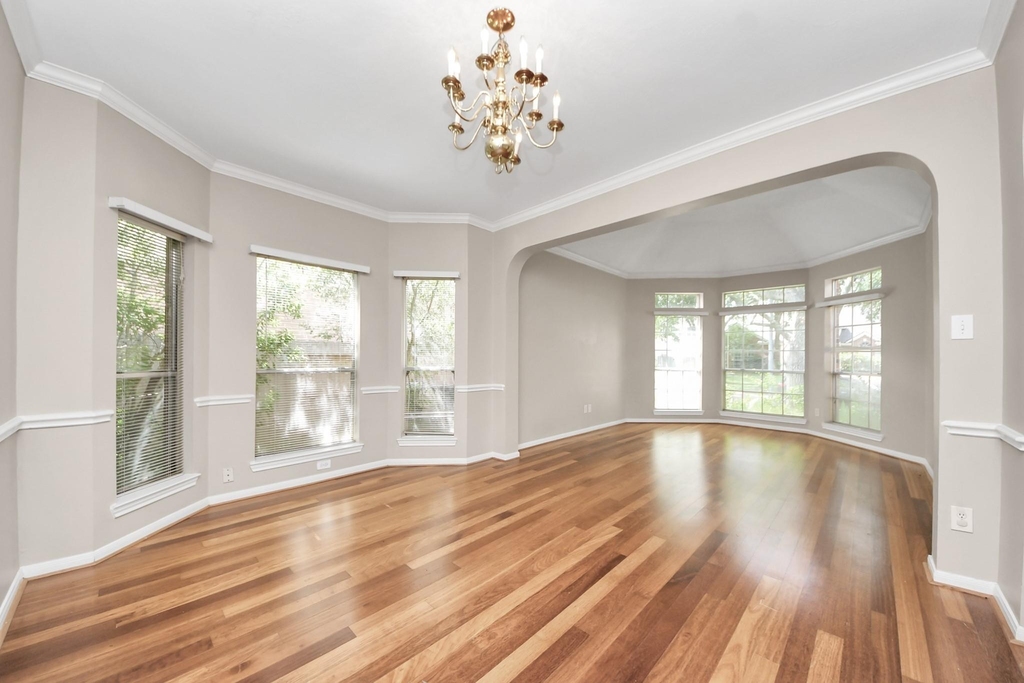 4615 Jaymar Drive - Photo 6