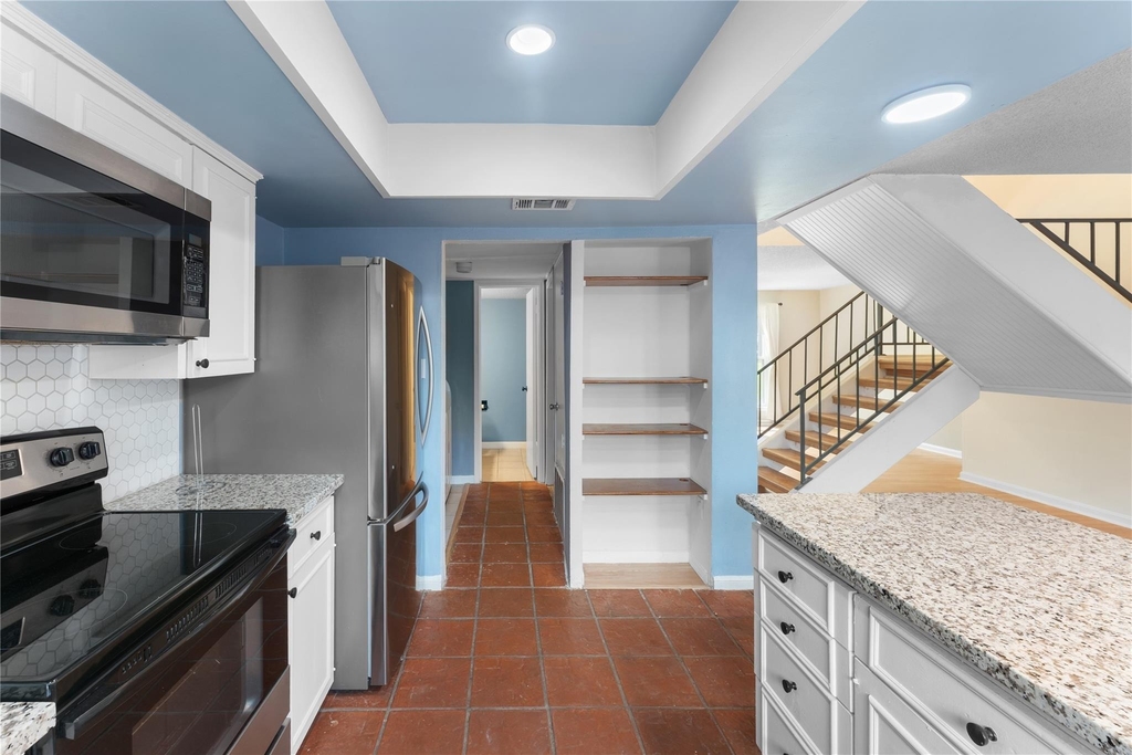 2334 Triway Lane - Photo 12