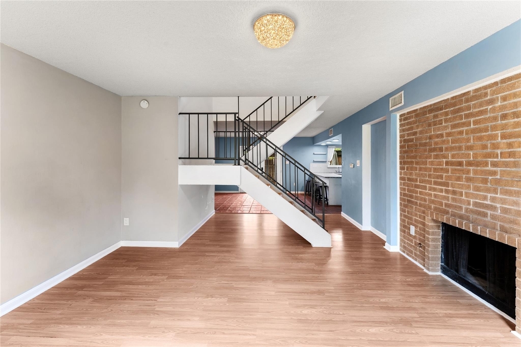 2334 Triway Lane - Photo 5