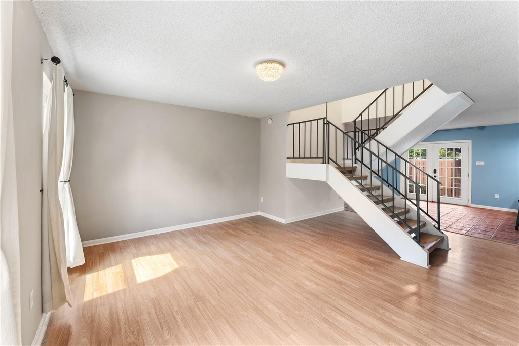 2334 Triway Lane - Photo 4