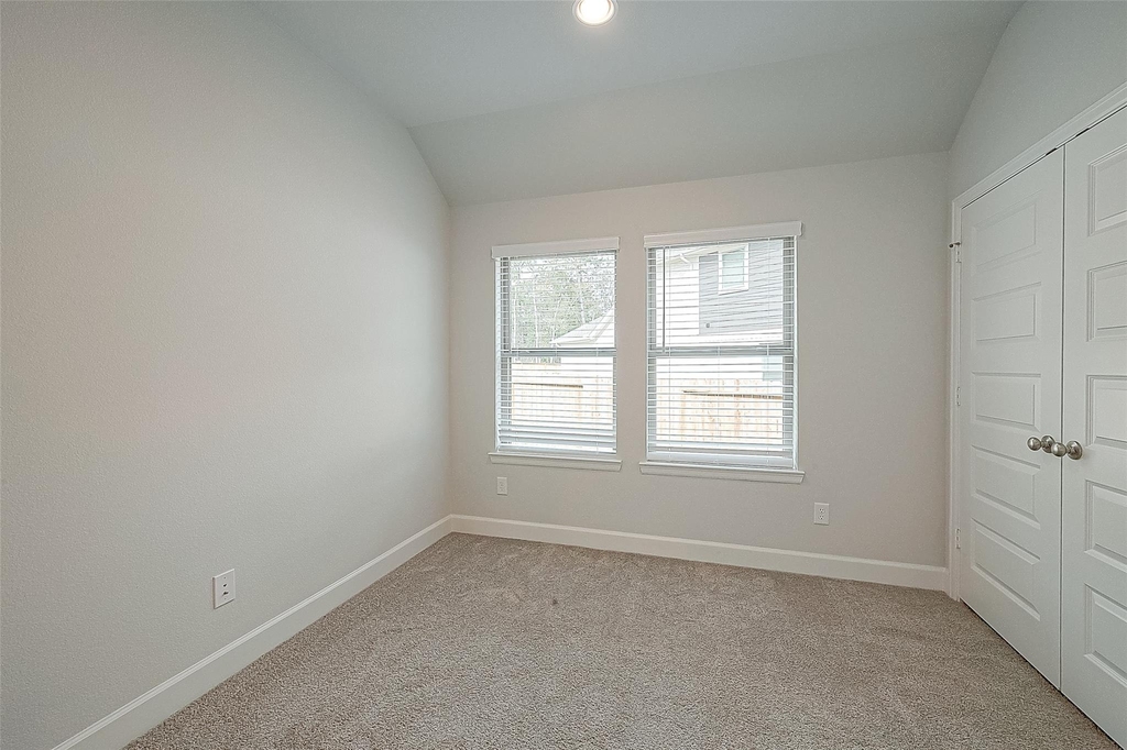 213 Mccrea Court - Photo 5
