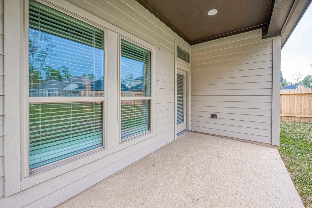 213 Mccrea Court - Photo 41