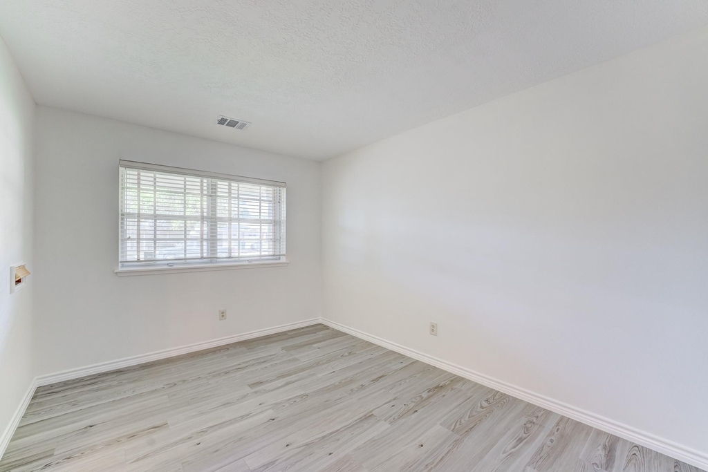 4812 Ivy Street - Photo 6