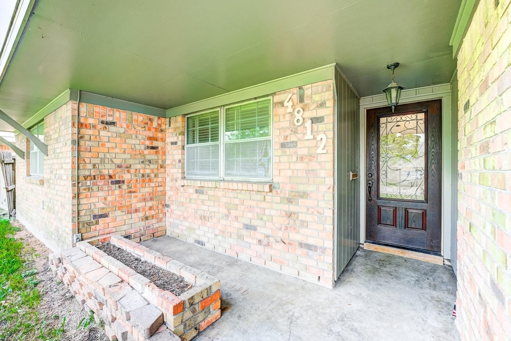 4812 Ivy Street - Photo 3