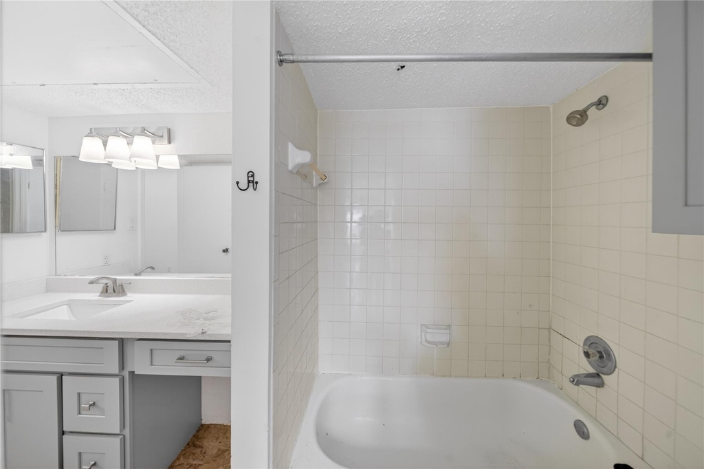 2750 Holly Hall Street - Photo 14