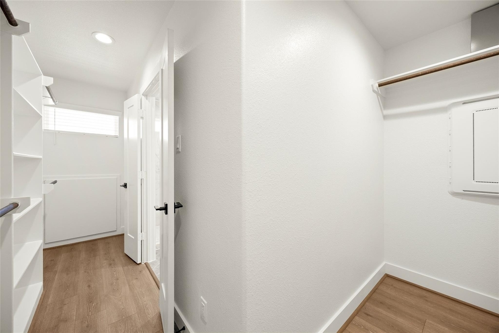 2708 Sunrise Breeze Drive - Photo 19