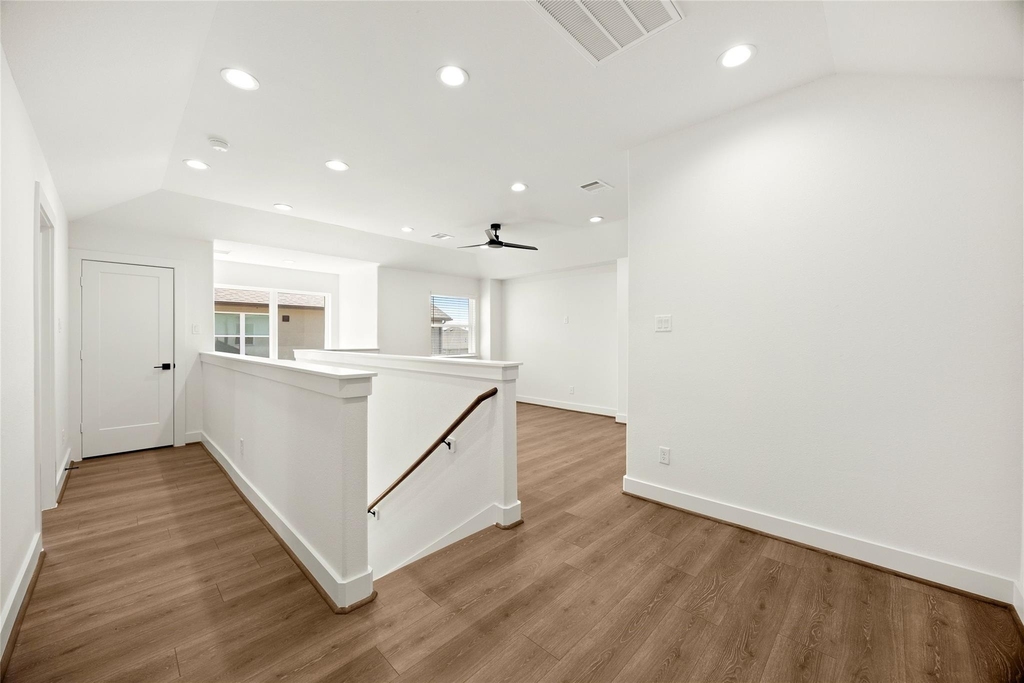 2708 Sunrise Breeze Drive - Photo 20