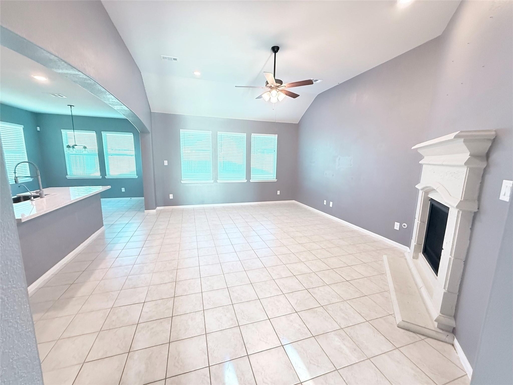 18669 Blue Spruce Lane - Photo 9