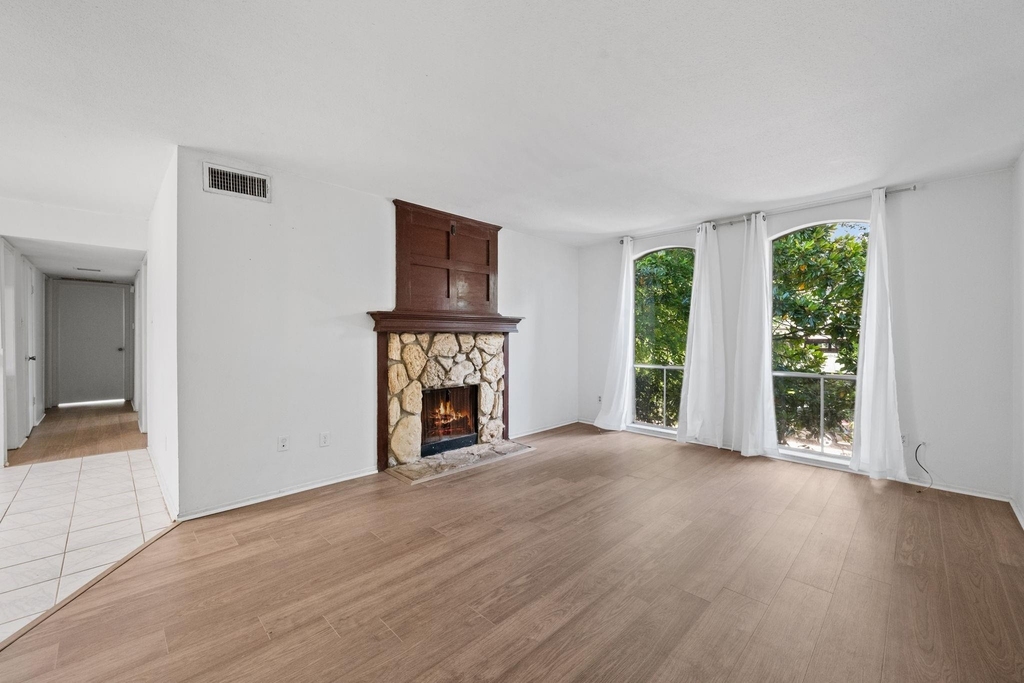 4649 Wild Indigo Street - Photo 12