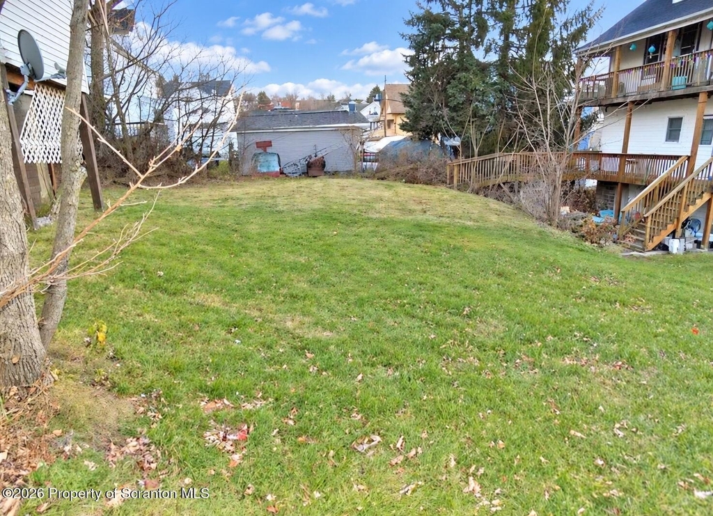 216 Elizabeth Street - Photo 6