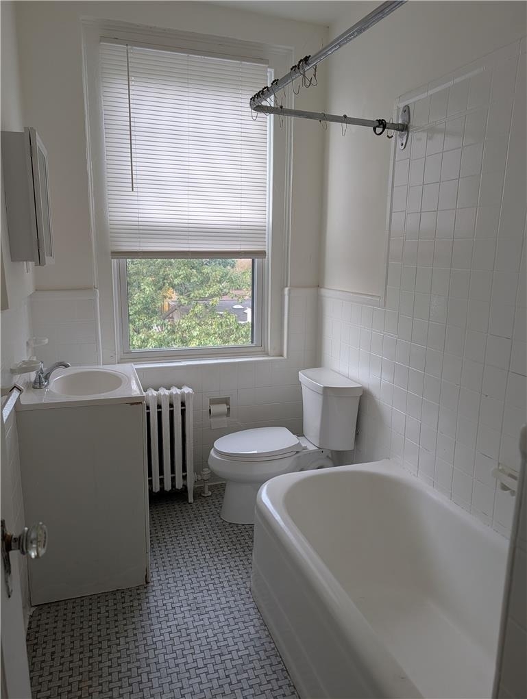 1458 Northampton Street - Photo 8