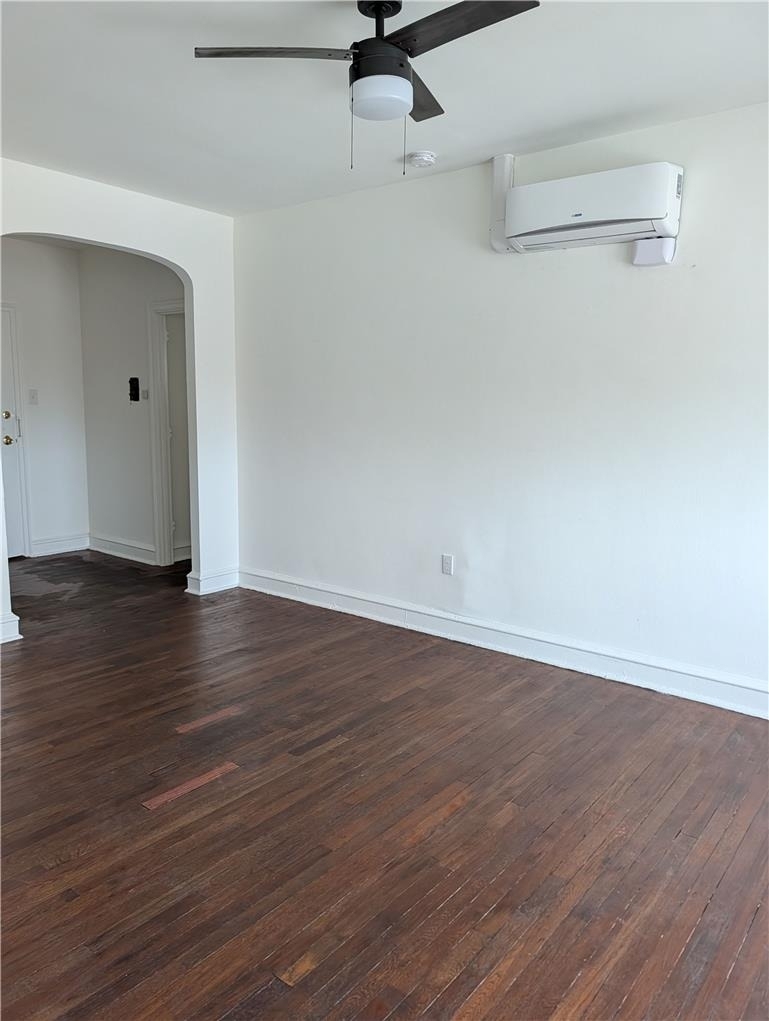 1458 Northampton Street - Photo 2