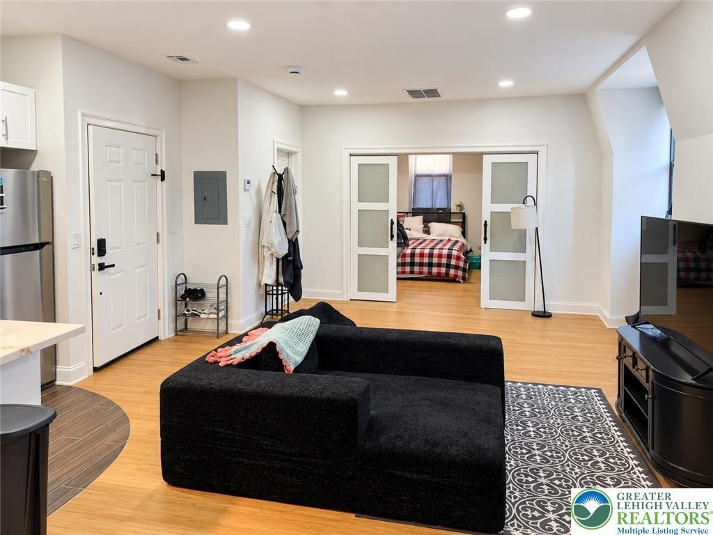 701 Main Street - Photo 1