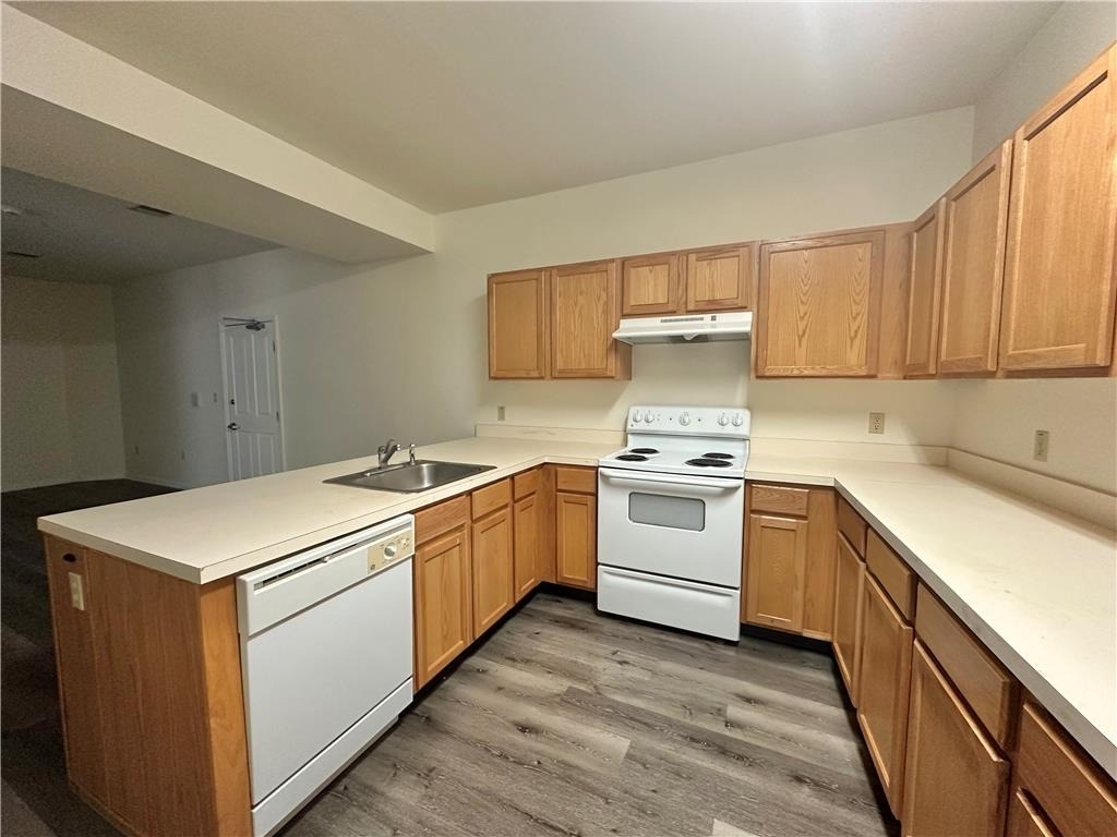 79 W Market Street - Photo 14