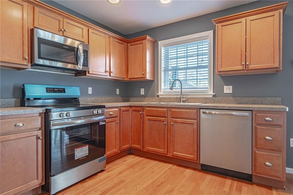 1427 Chelsea Avenue - Photo 11