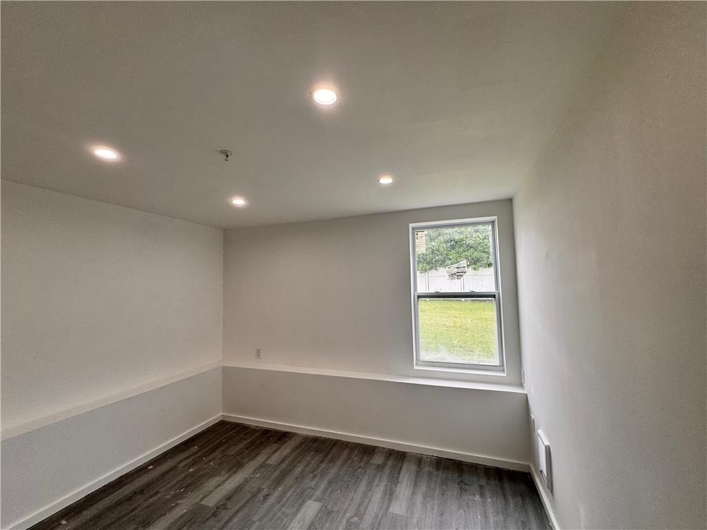 2250 Butler Street - Photo 5