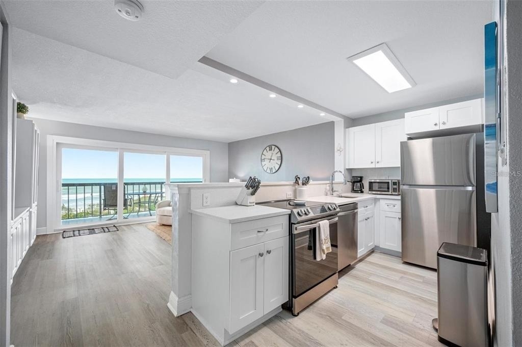 19450 Gulf Boulevard - Photo 17