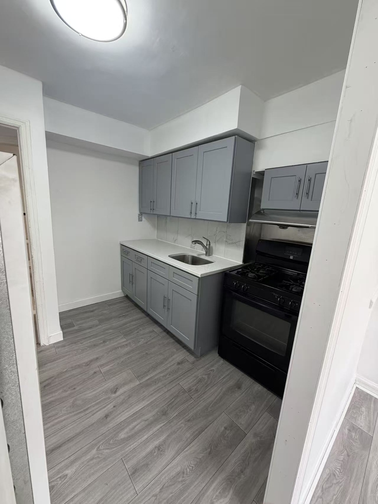 2166 Brown Street - Photo 2
