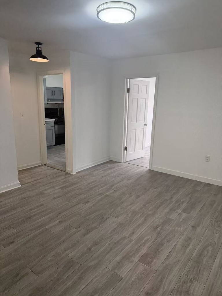 2166 Brown Street - Photo 5