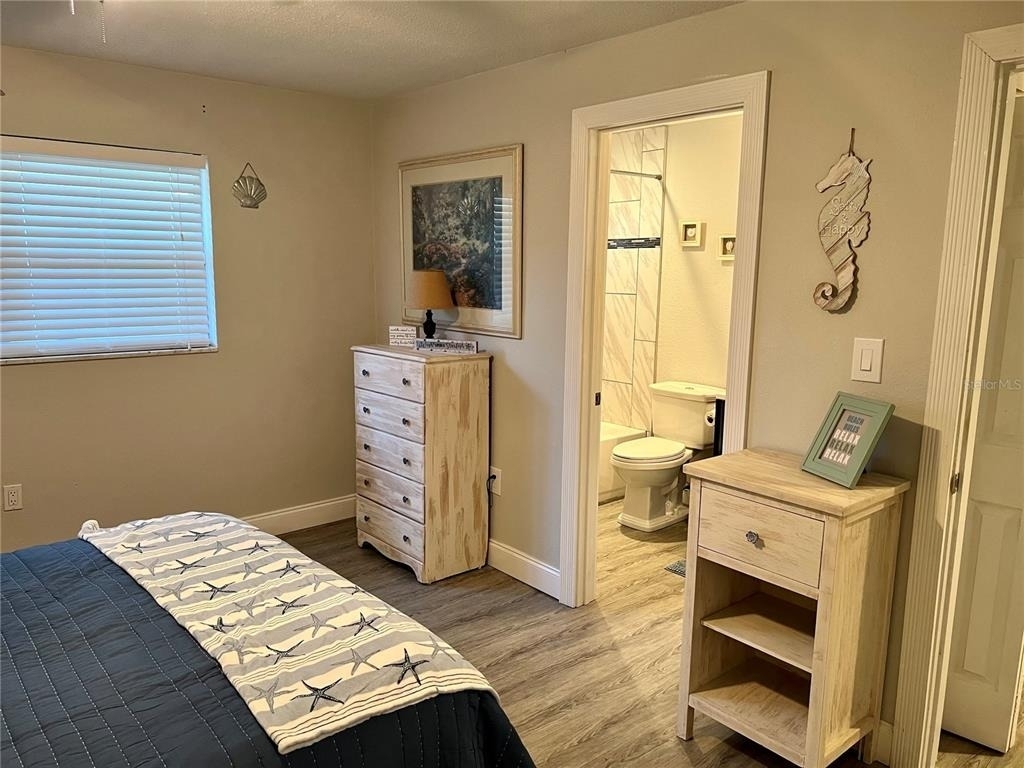 1404 N Saturn Avenue - Photo 15