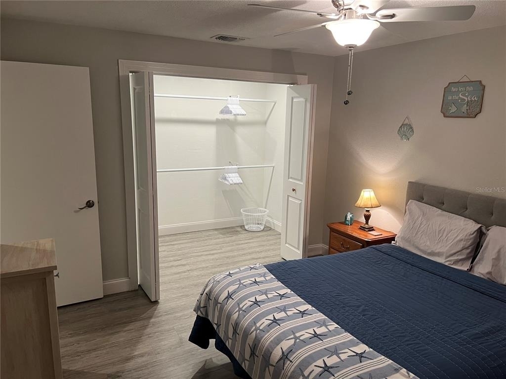 1404 N Saturn Avenue - Photo 19