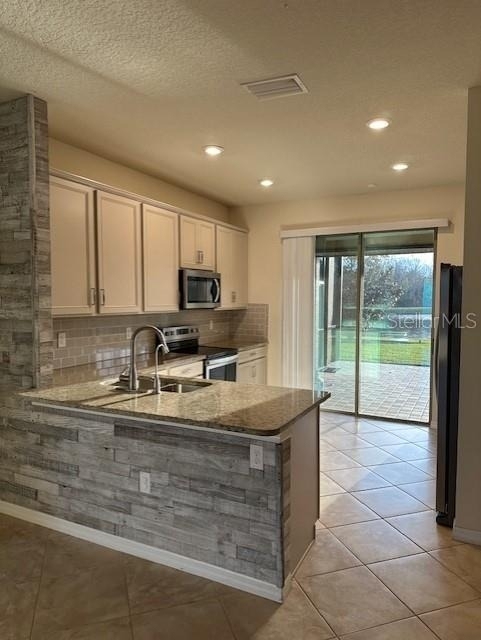 7763 Yale Harbor Drive - Photo 1