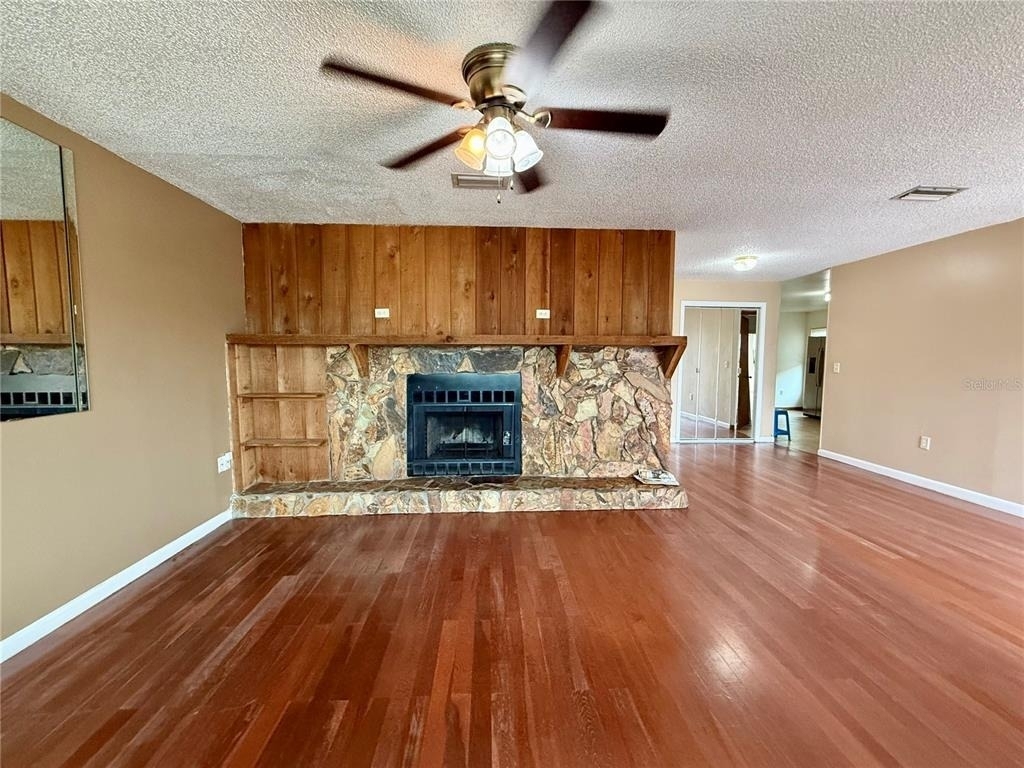 7523 Blossom Avenue - Photo 8