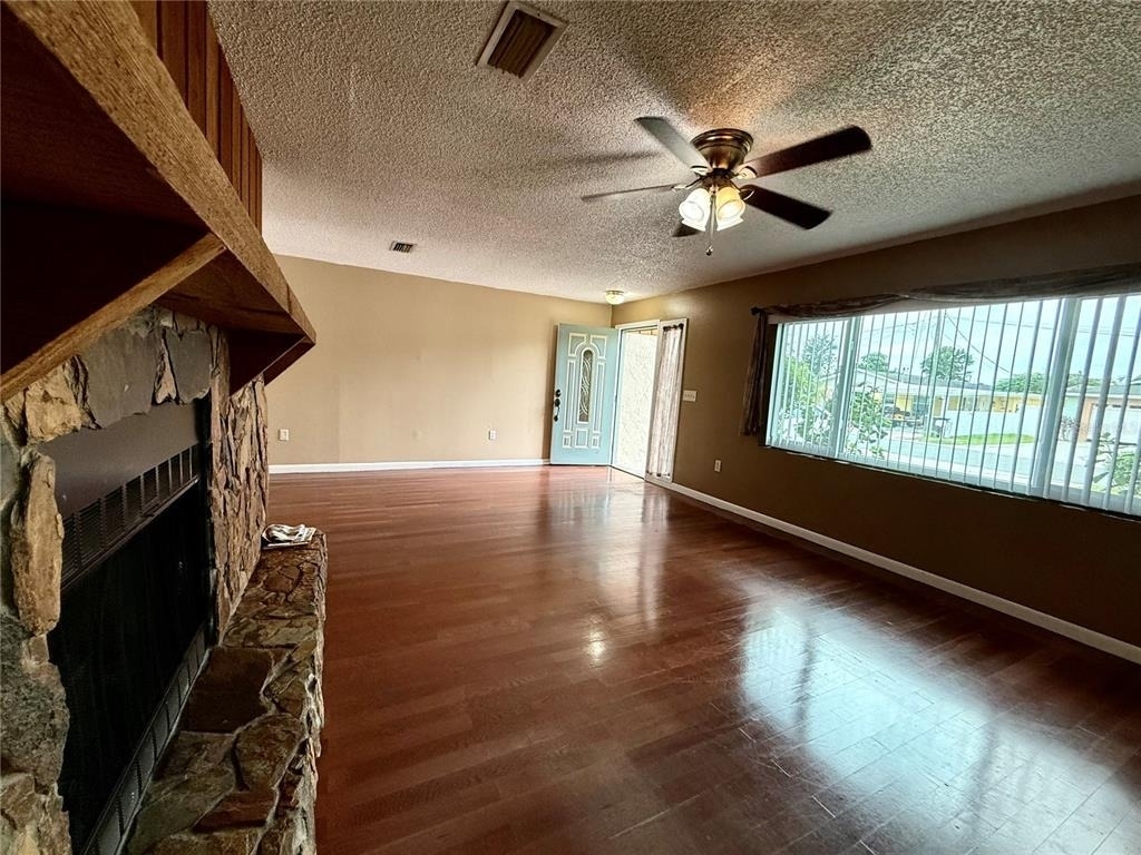 7523 Blossom Avenue - Photo 7