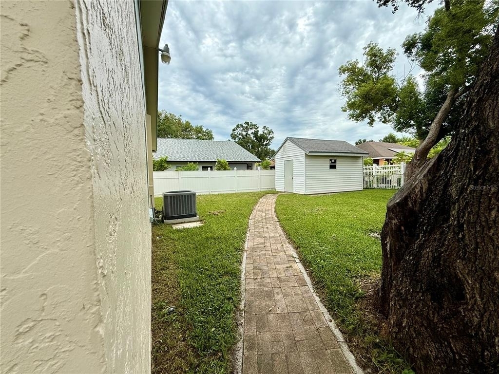 7523 Blossom Avenue - Photo 30