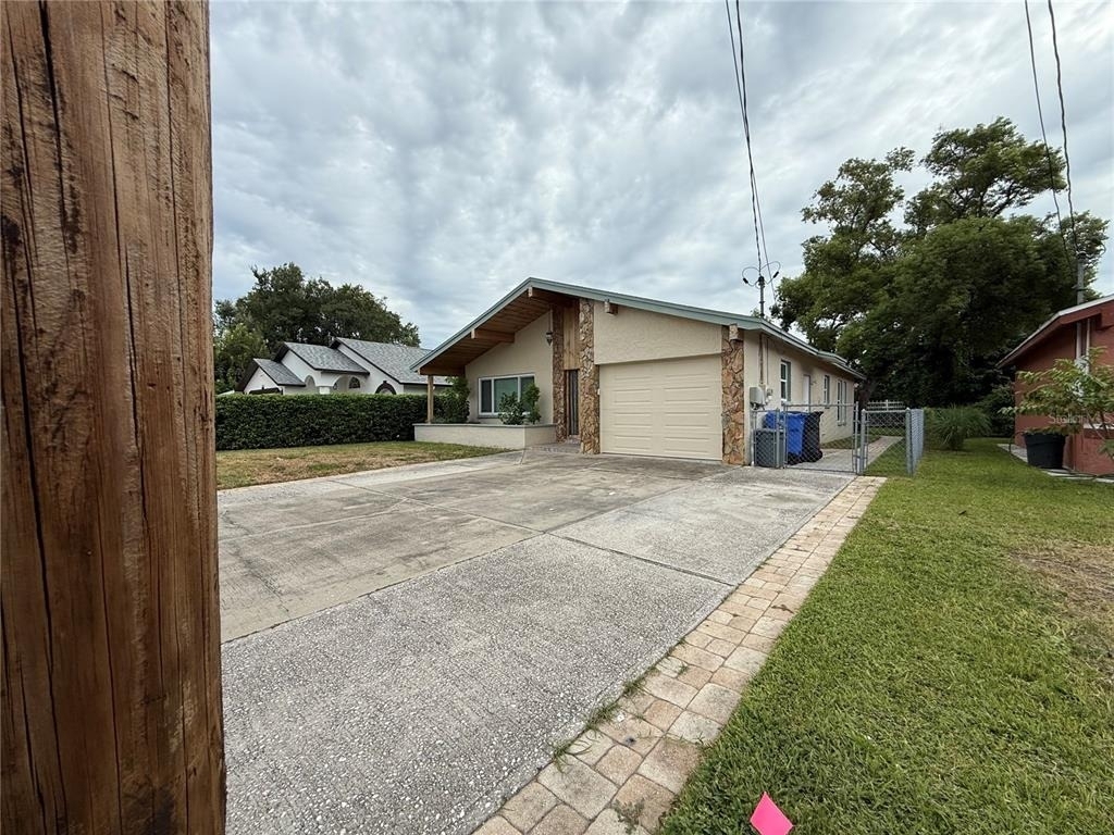 7523 Blossom Avenue - Photo 1