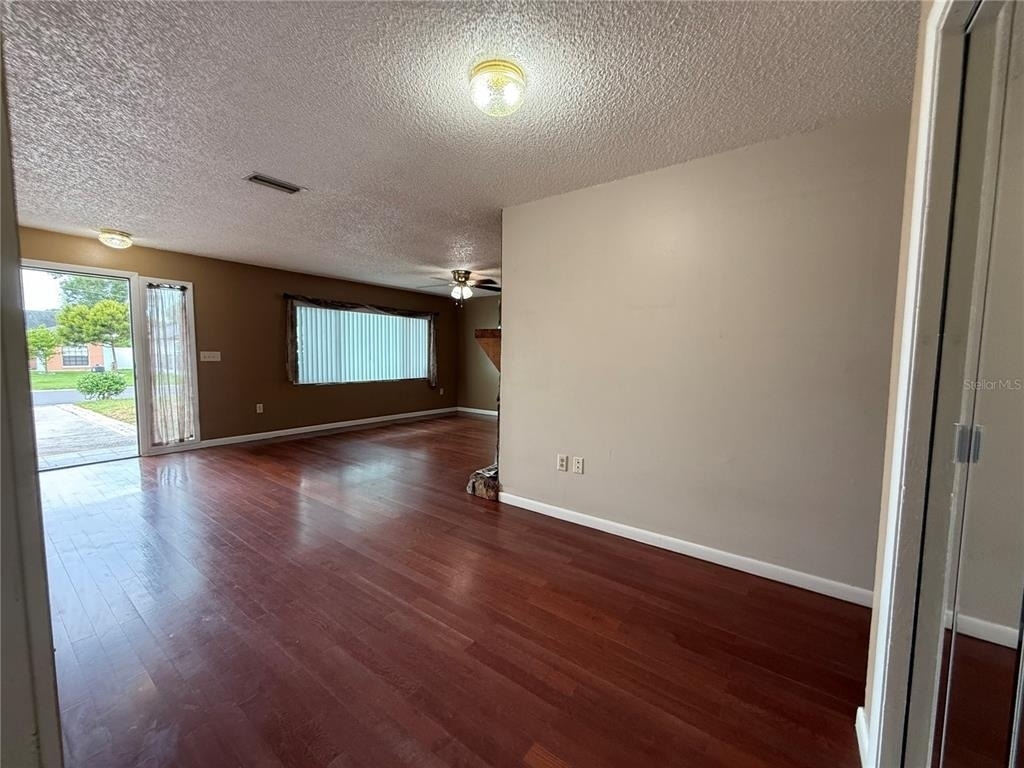 7523 Blossom Avenue - Photo 9
