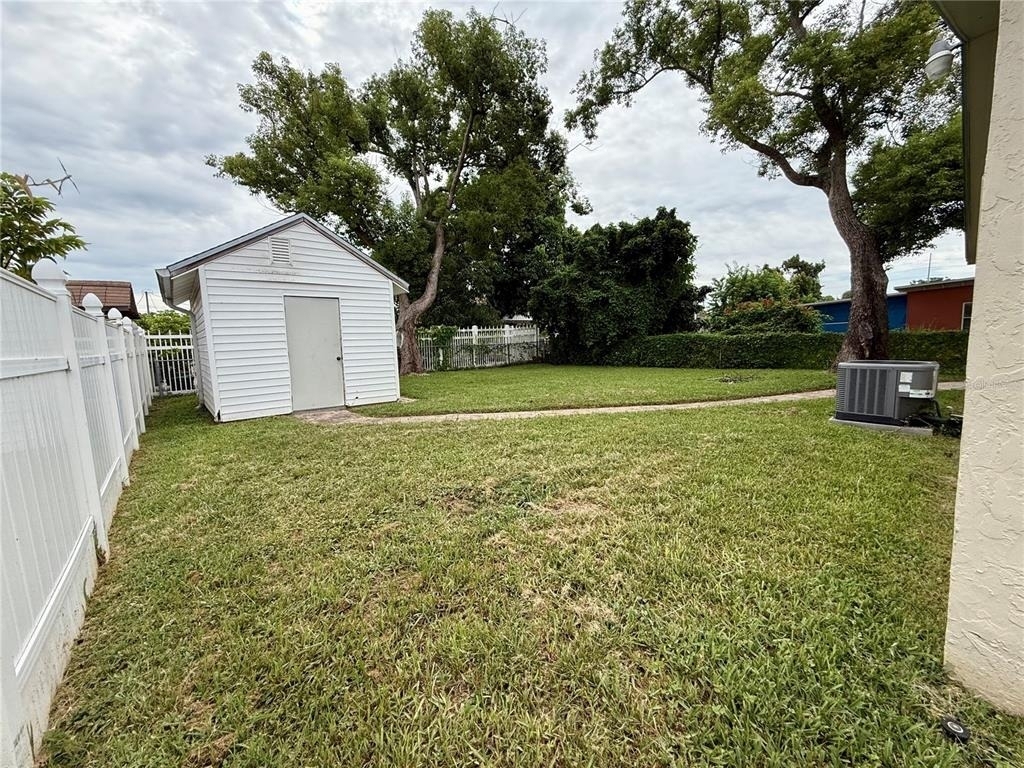 7523 Blossom Avenue - Photo 33