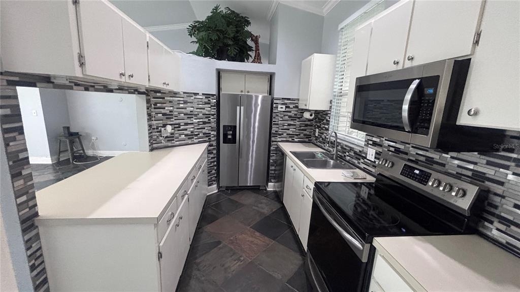 7608 Glades Ct - Photo 6