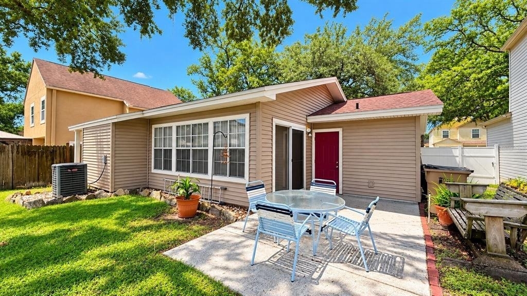 7608 Glades Ct - Photo 16