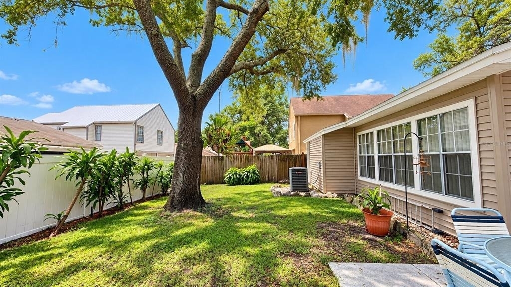 7608 Glades Ct - Photo 14