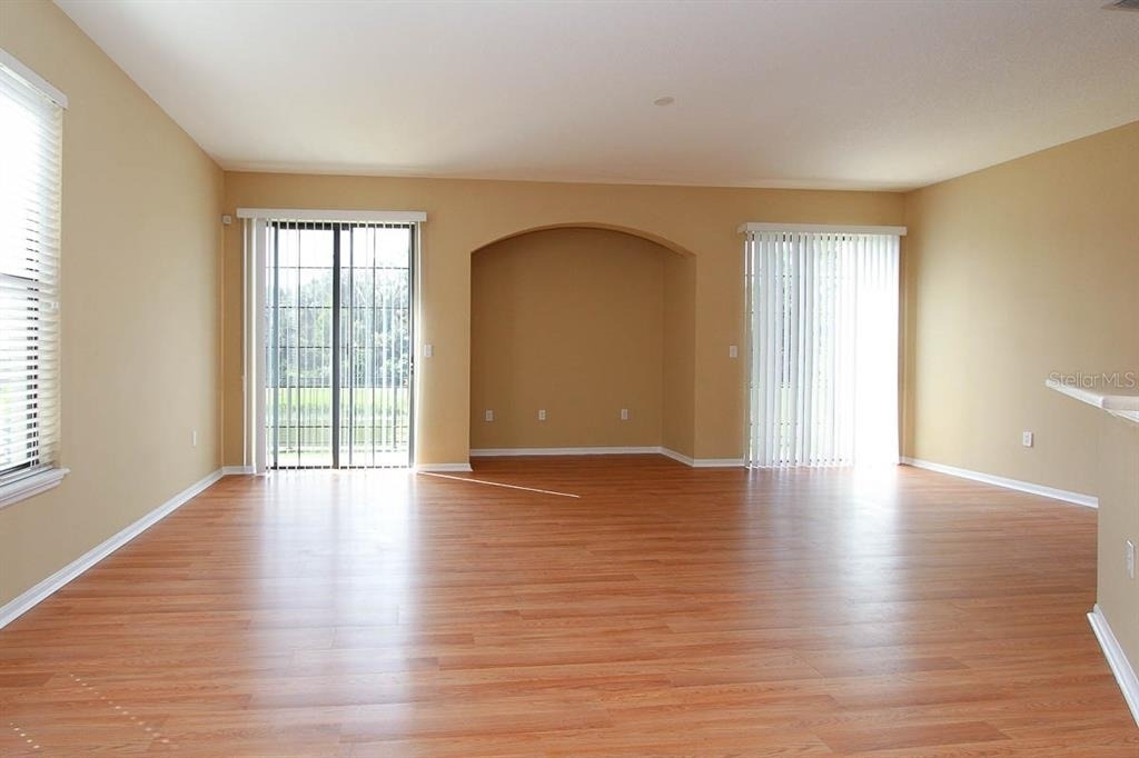 16515 Kingletridge Avenue - Photo 3