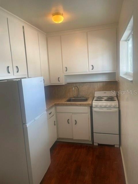 2919 Dartmouth Avenue N - Photo 5