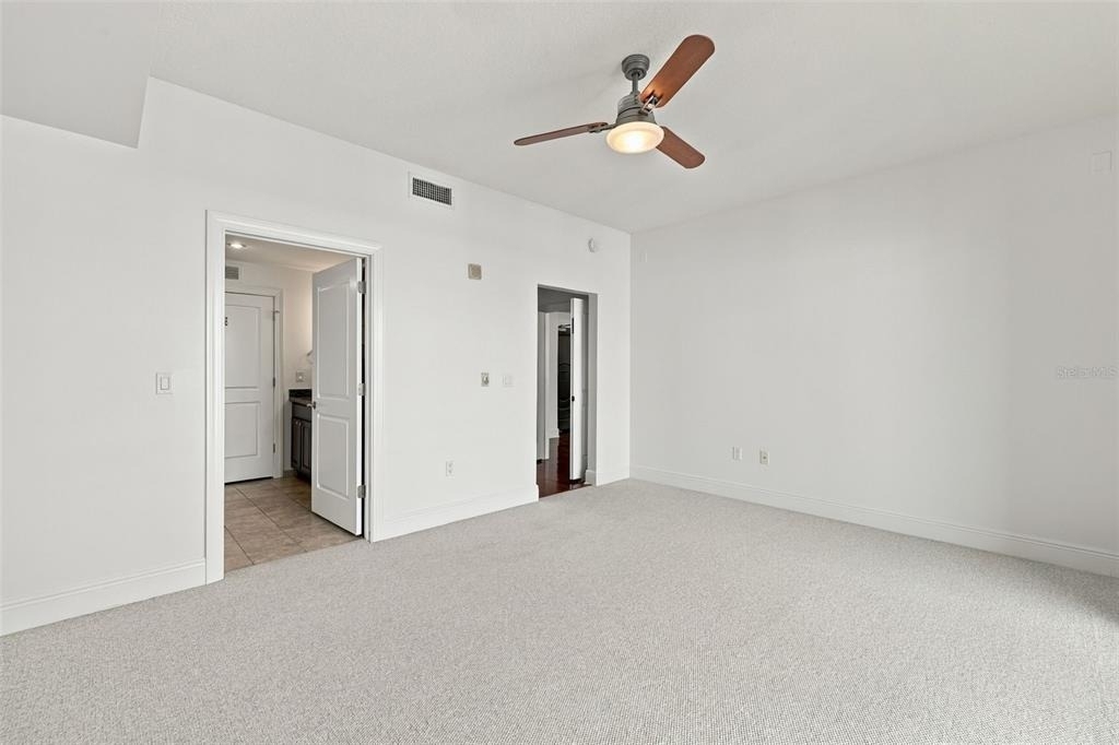 1227 E Madison Street - Photo 19