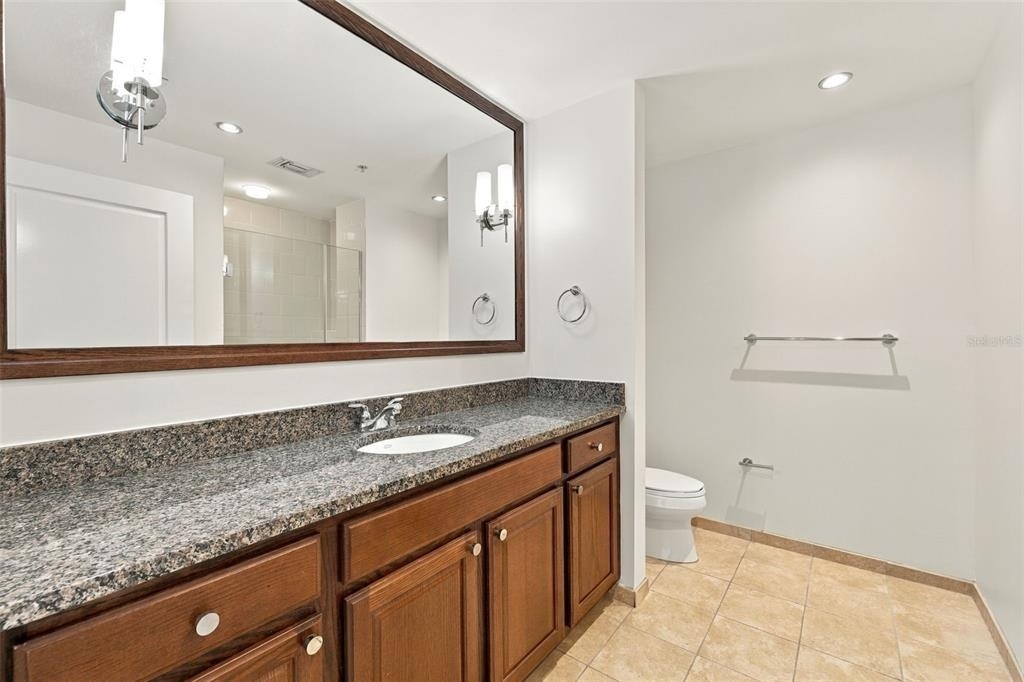 1227 E Madison Street - Photo 30